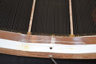 02-08 préparation et collage première enceinte (1).JPG