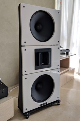 Trio15-Heil-AMT-Open-Baffle-Speakers-by-PureAudioProject-.jpg